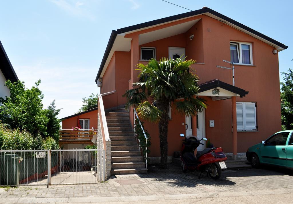 Apartments Val أوماغ المظهر الخارجي الصورة