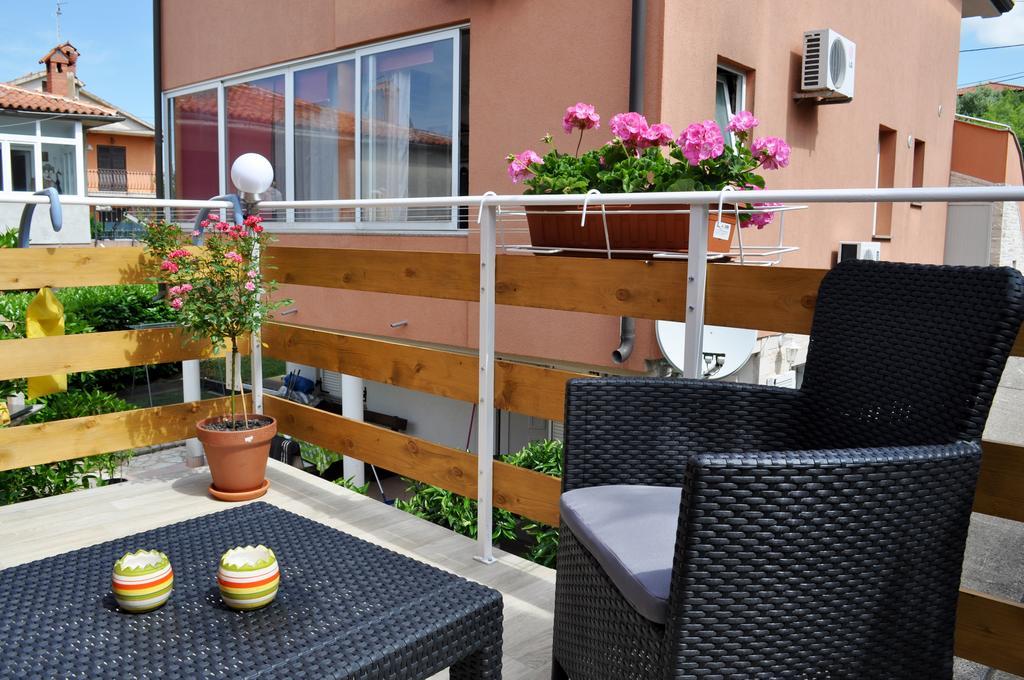 Apartments Val أوماغ الغرفة الصورة