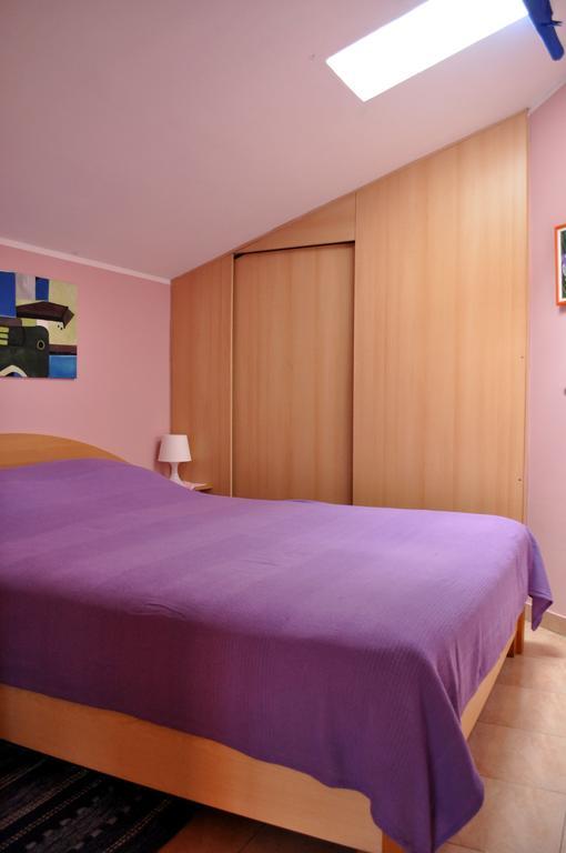 Apartments Val أوماغ الغرفة الصورة