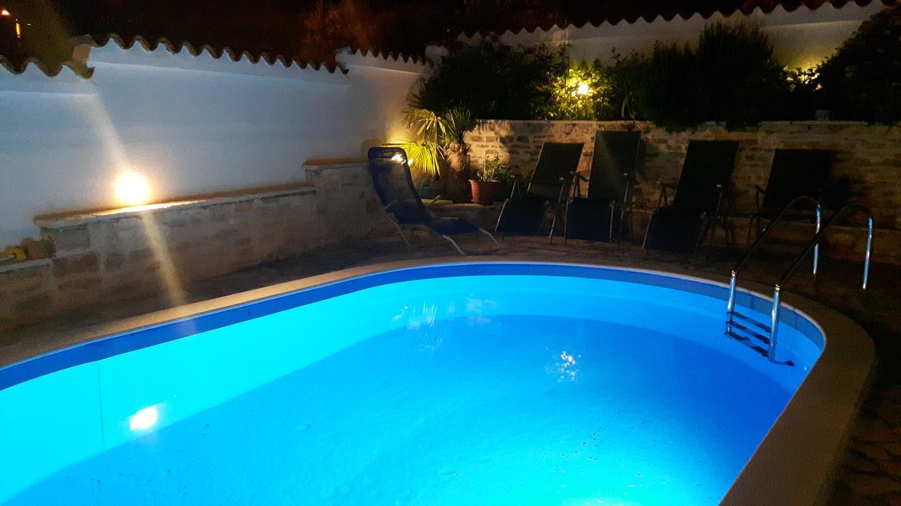 Apartments Val أوماغ المظهر الخارجي الصورة